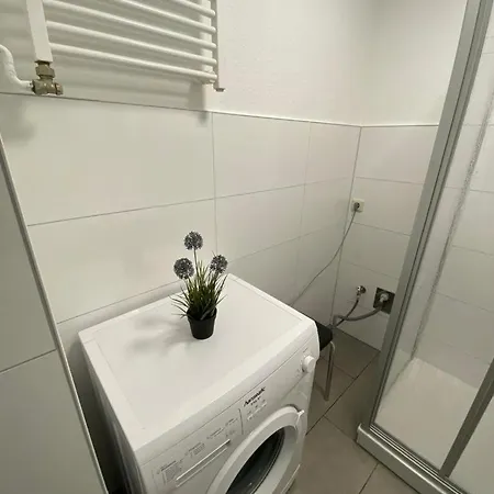 Zur Schleuse - Bis 6 Personen Mit Gem Garten Rostock